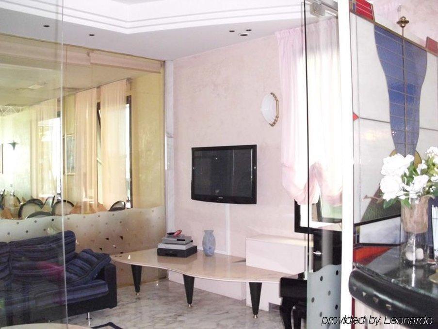 Hotel Levante Rimini Rum bild